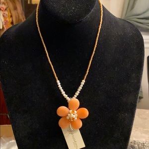 Elly Preston Freshwater pearl glass bead necklace